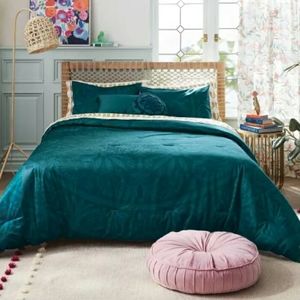 Opalhouse teal quilt set